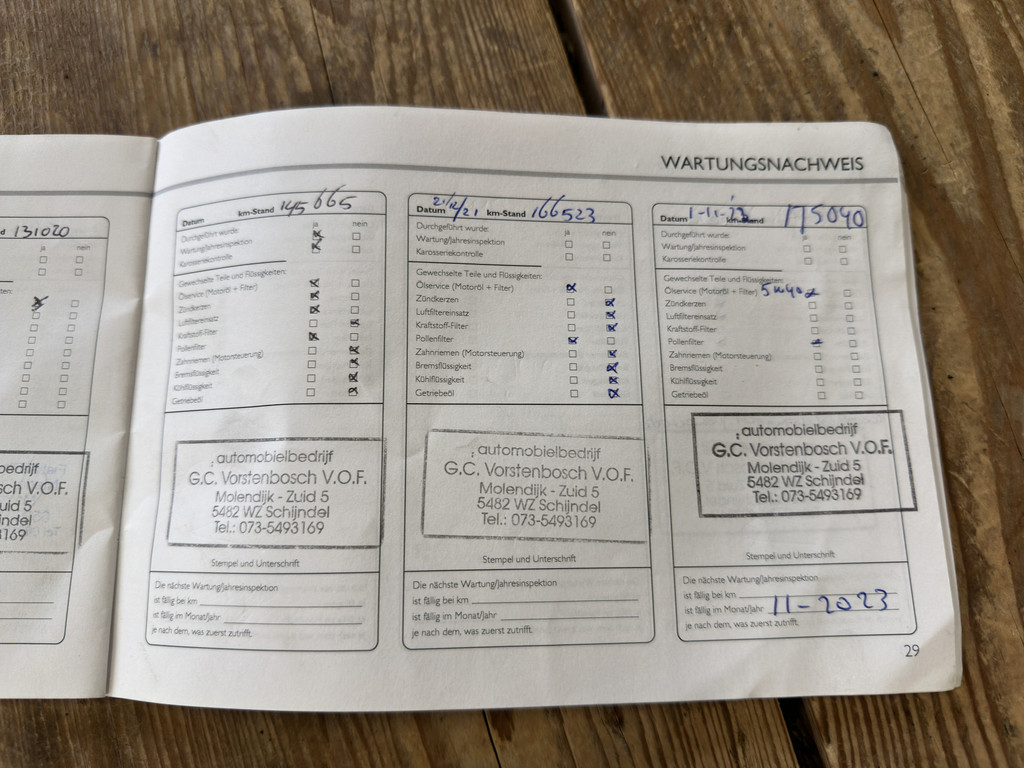 41487987-16.jpg