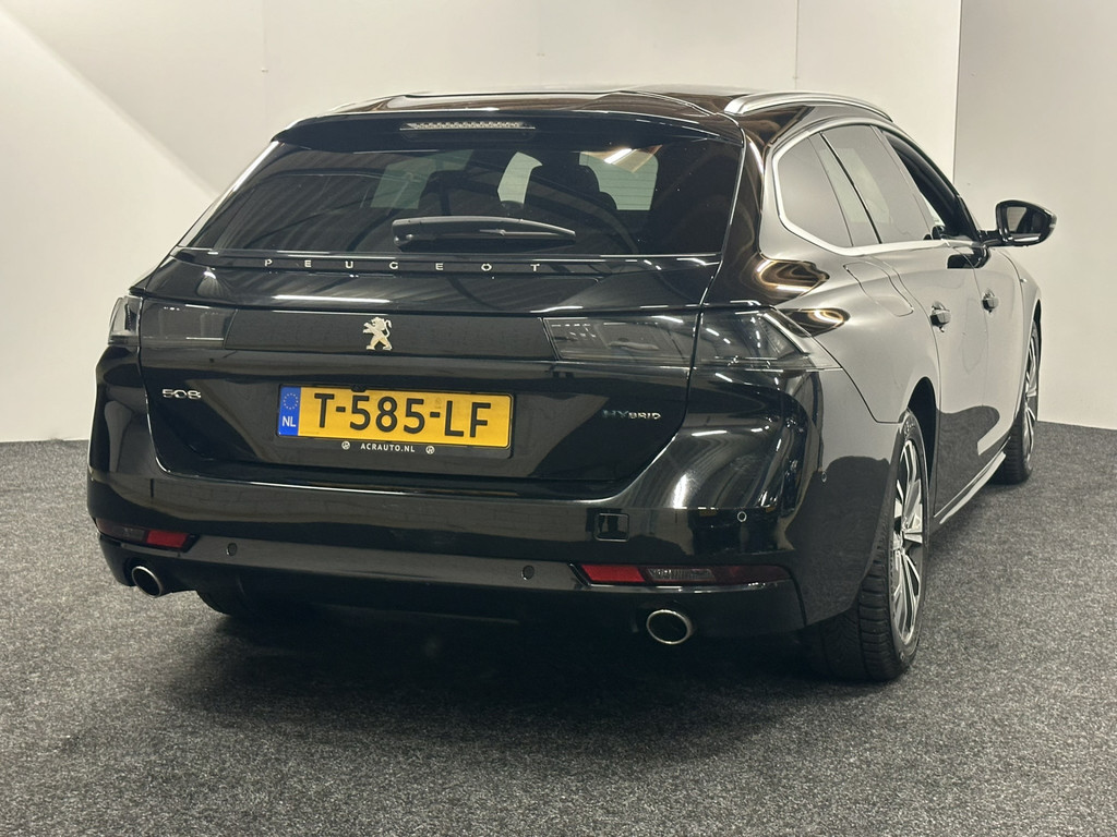 43575922-6.jpg