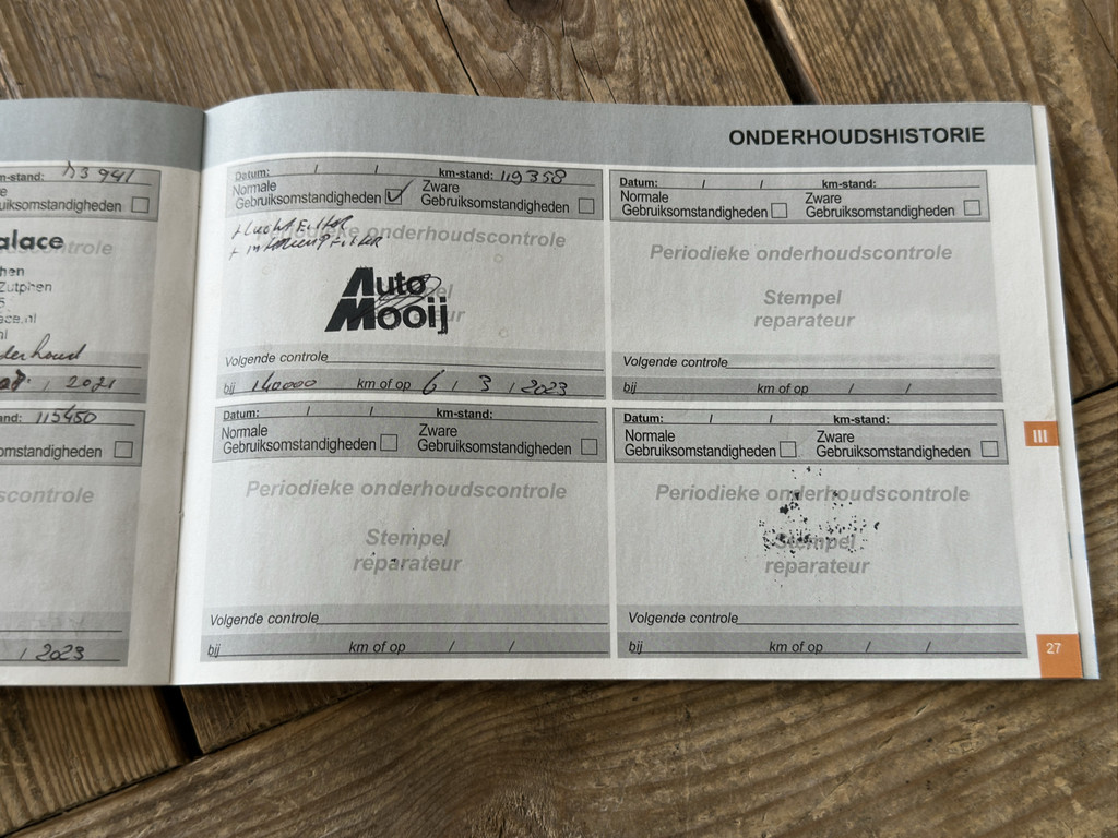 43577297-19.jpg