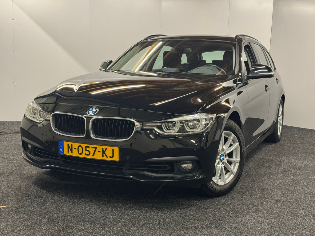 43641073-8.jpg