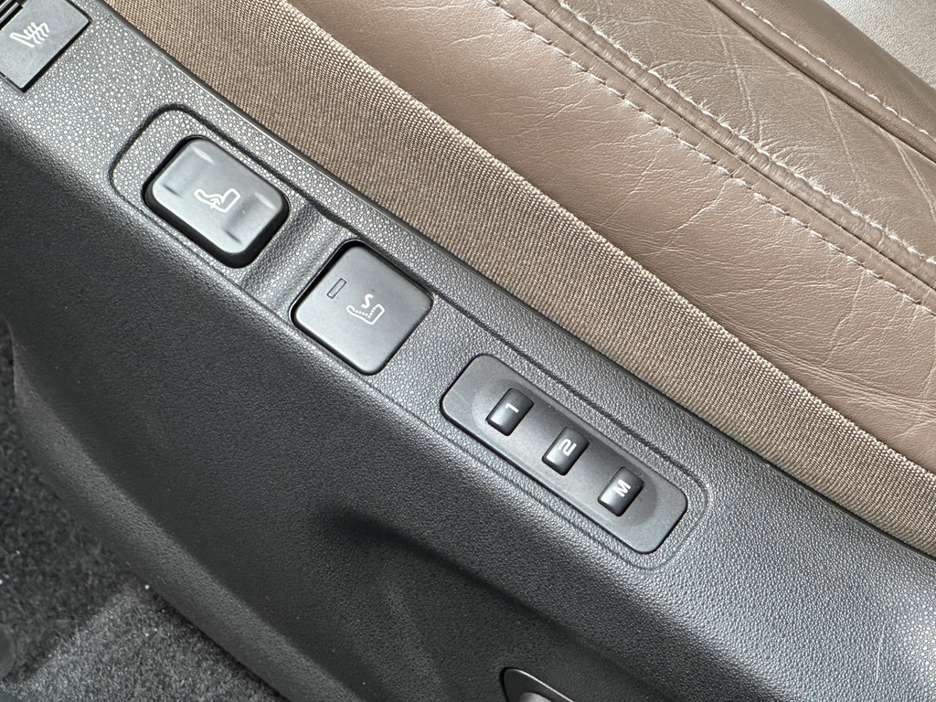 43645269-15.jpg