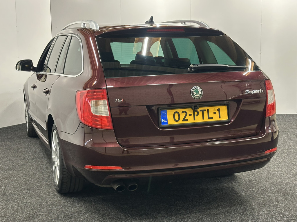 44732289-4.jpg