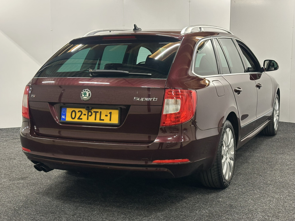 44732289-6.jpg
