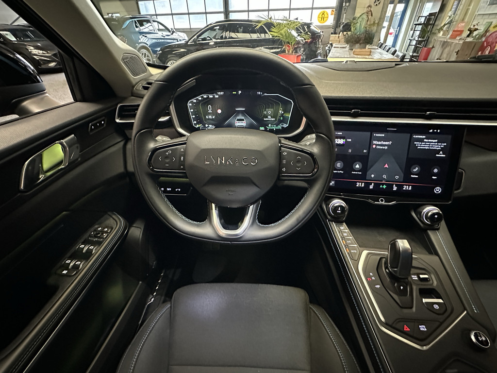 44774028-11.jpg