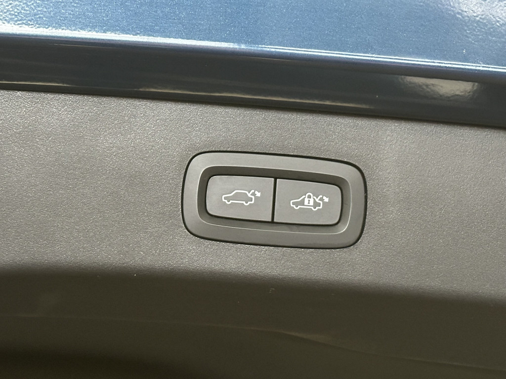44774066-66.jpg