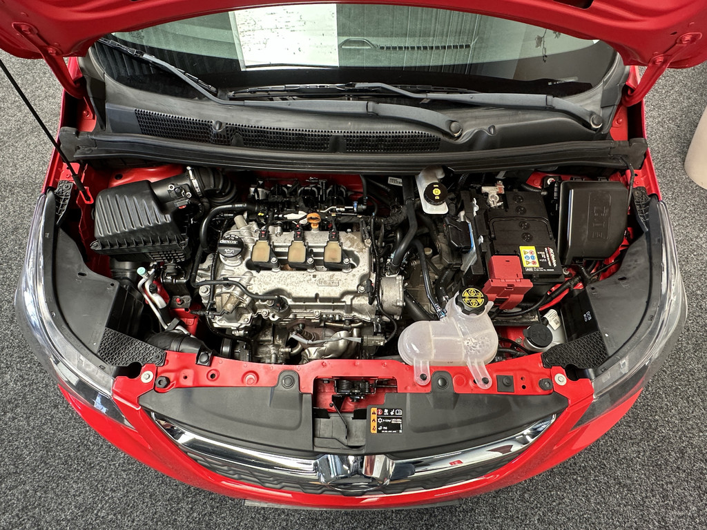 44883789-40.jpg