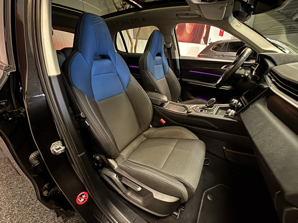 45178815-17.jpg