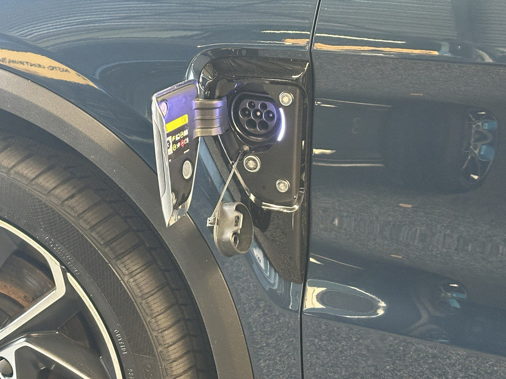 45329087-58.jpg
