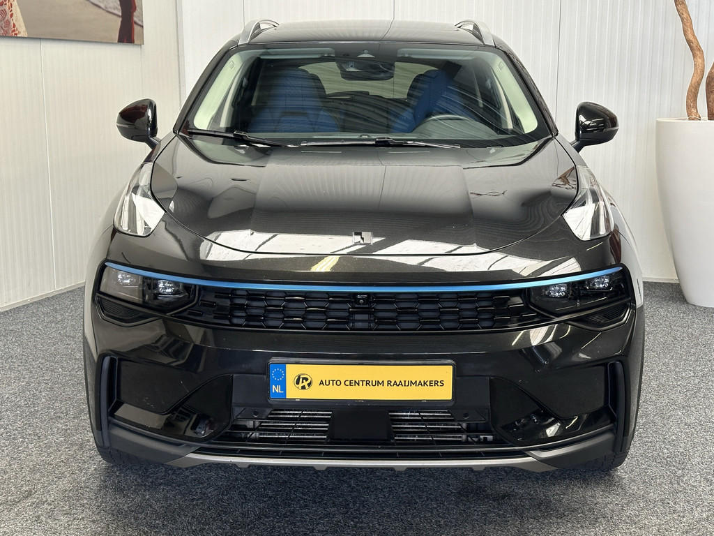 45599645-1.jpg