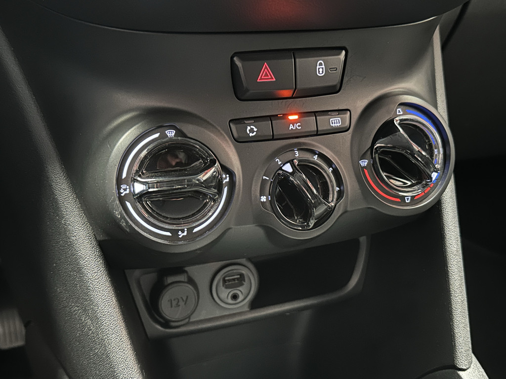 45631031-37.jpg