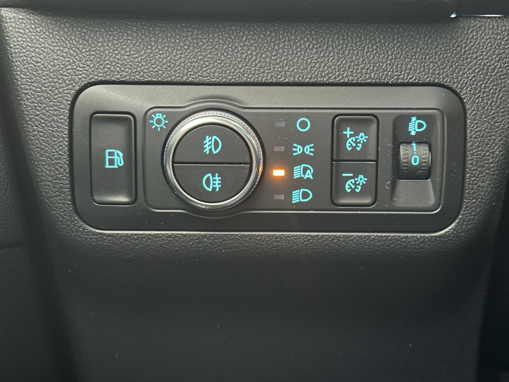 46154782-38.jpg