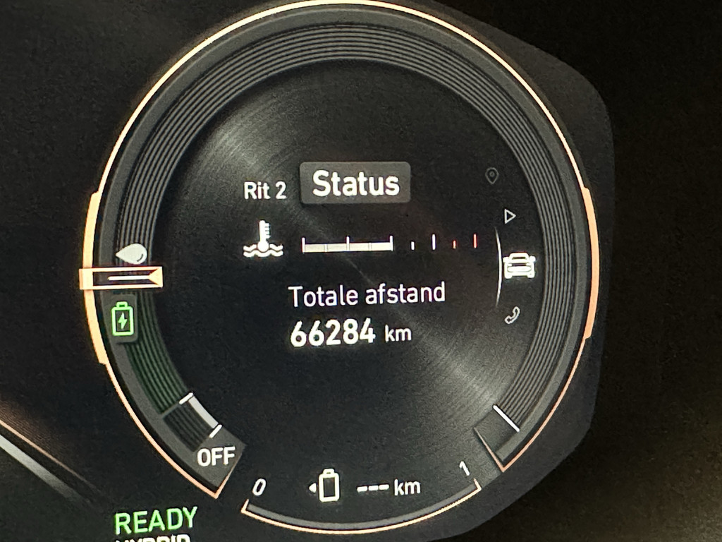 46247798-19.jpg