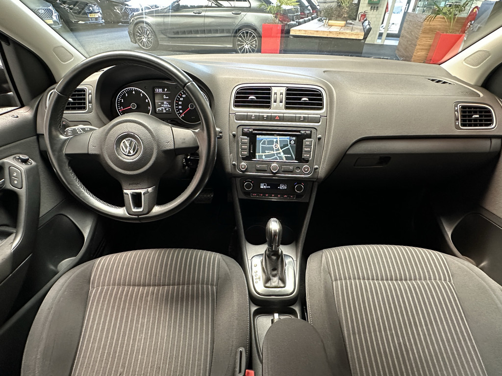46477256-12.jpg