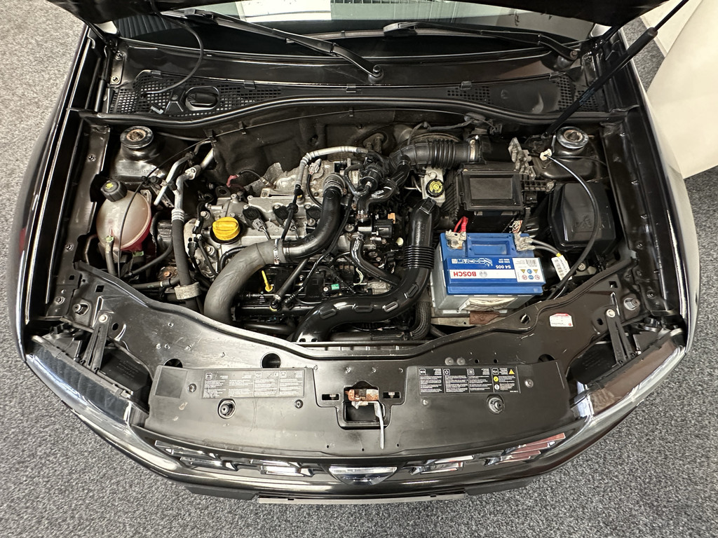 46766079-47.jpg