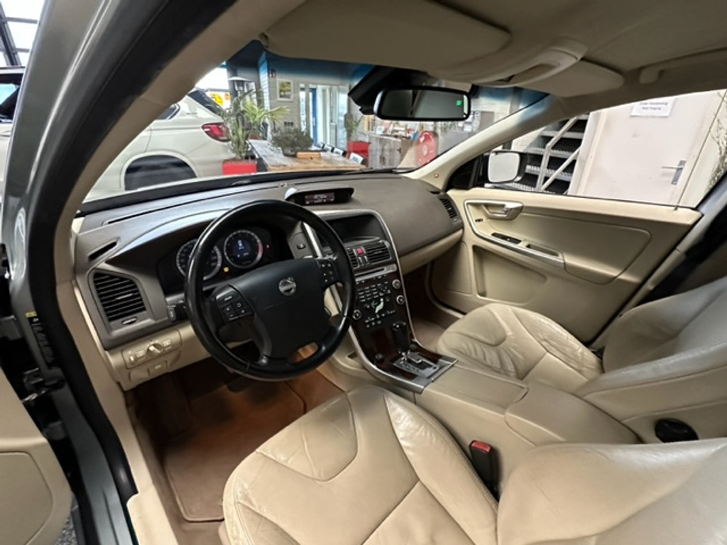 47186664-6.jpg