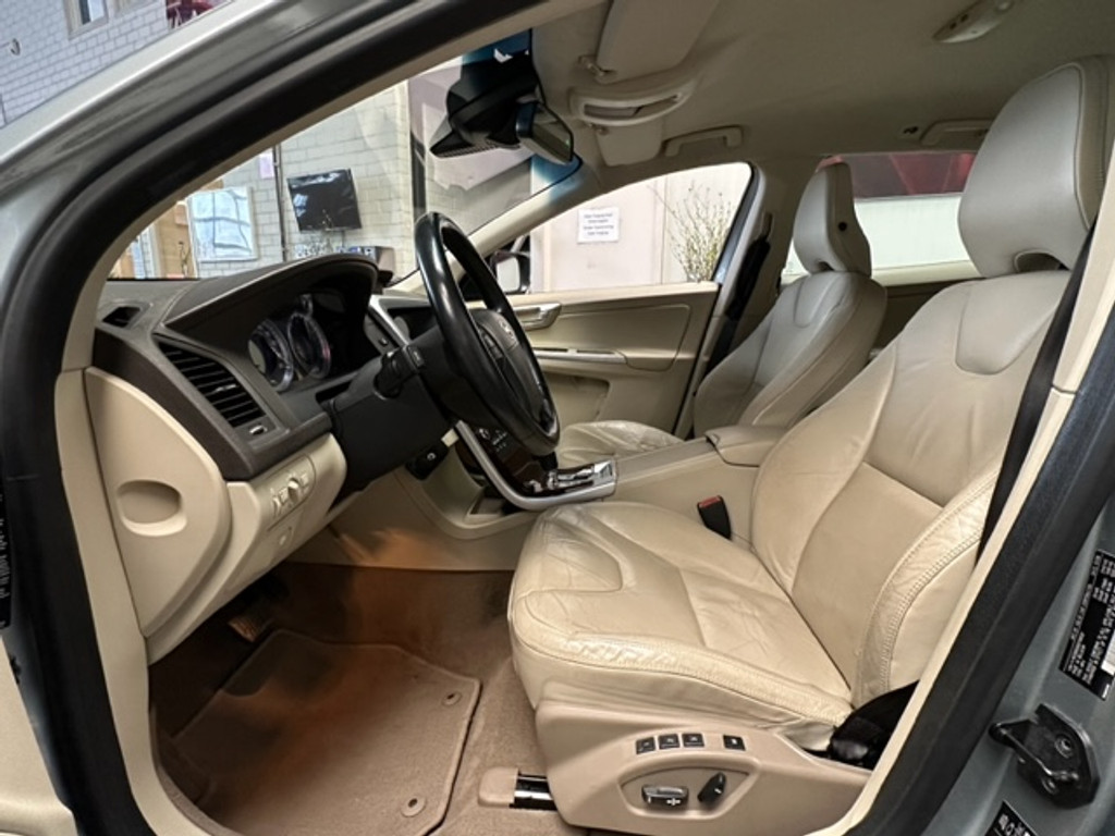 47186664-7.jpg