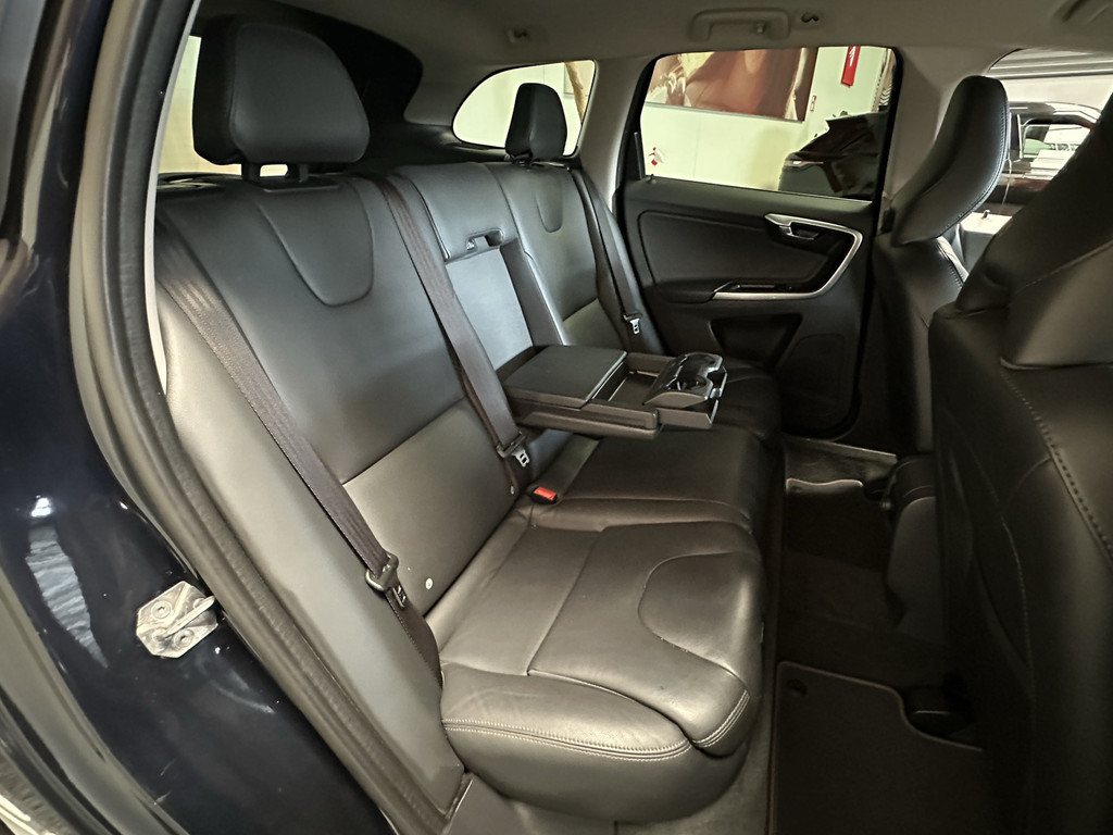 47397110-16.jpg