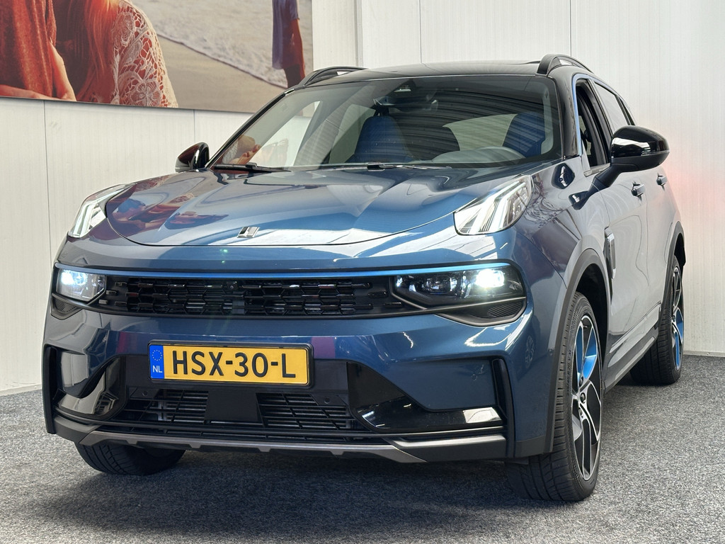 47712829-2.jpg