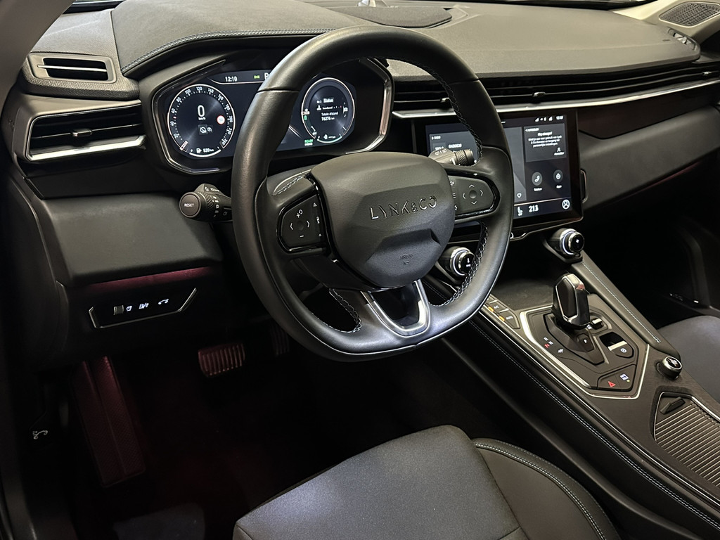 47910722-10.jpg