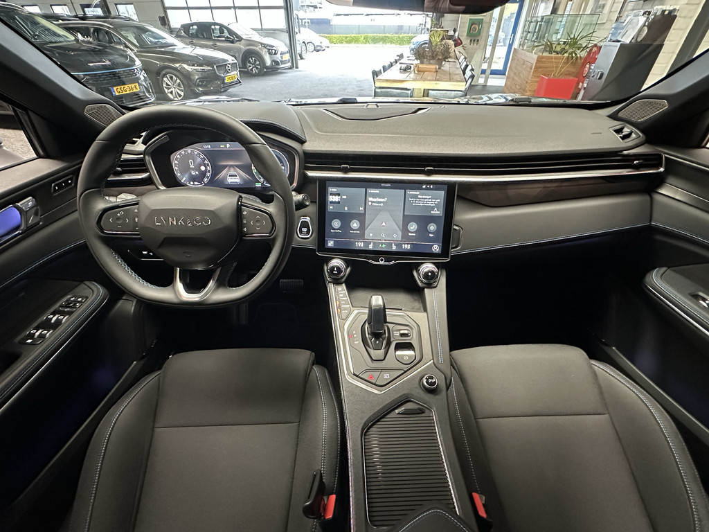 47910814-12.jpg