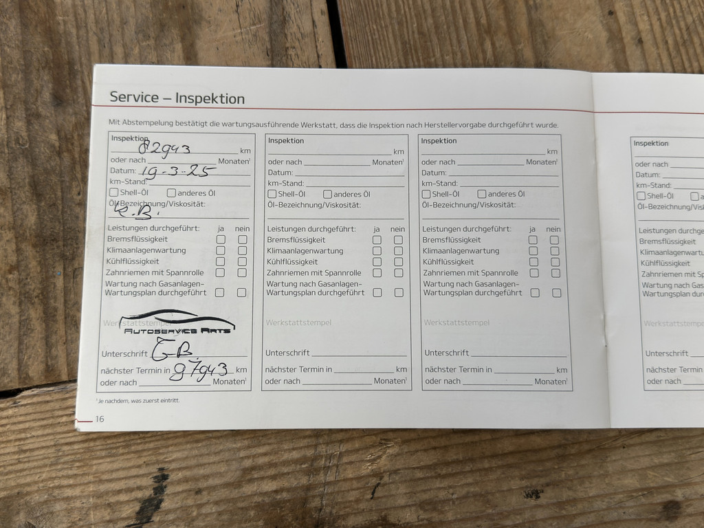 47917800-20.jpg