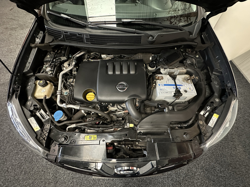 47917849-48.jpg