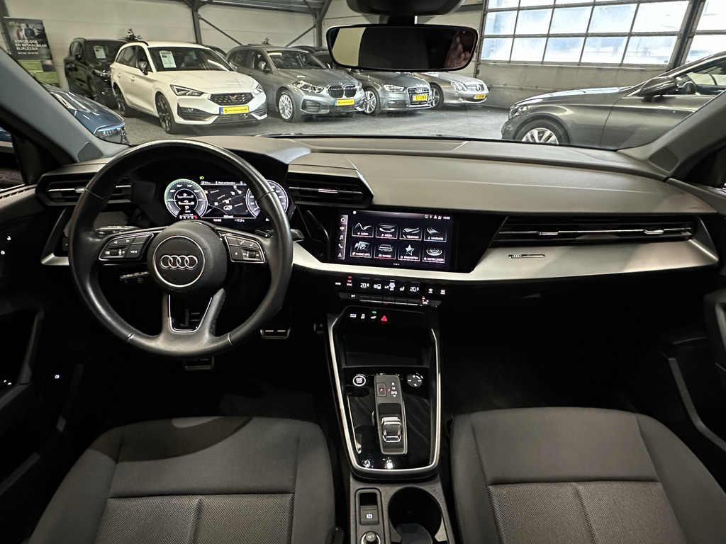 47917940-14.jpg