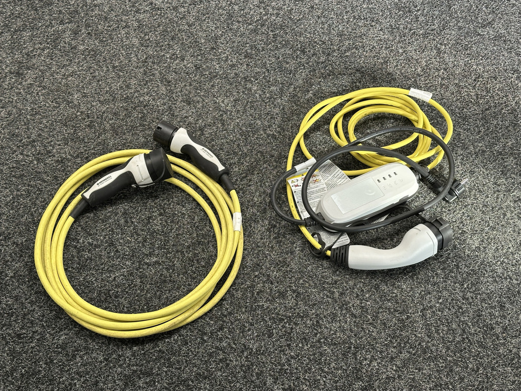 47982158-51.jpg