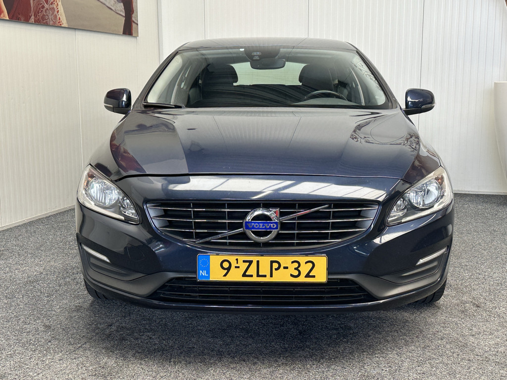 48090166-1.jpg