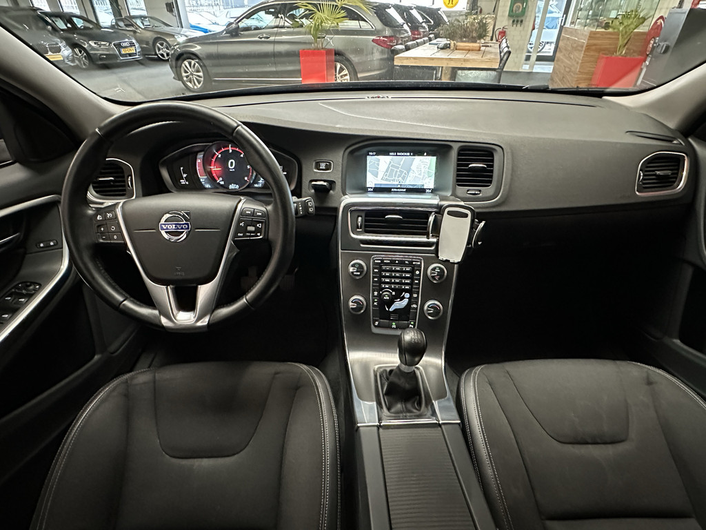 48090166-12.jpg
