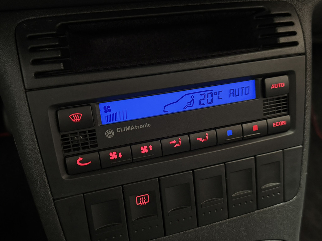 52722349-23.jpg