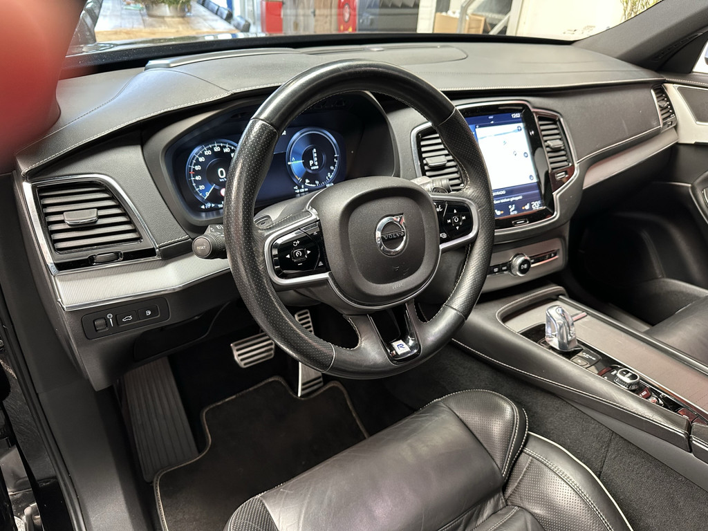 53161194-10.jpg