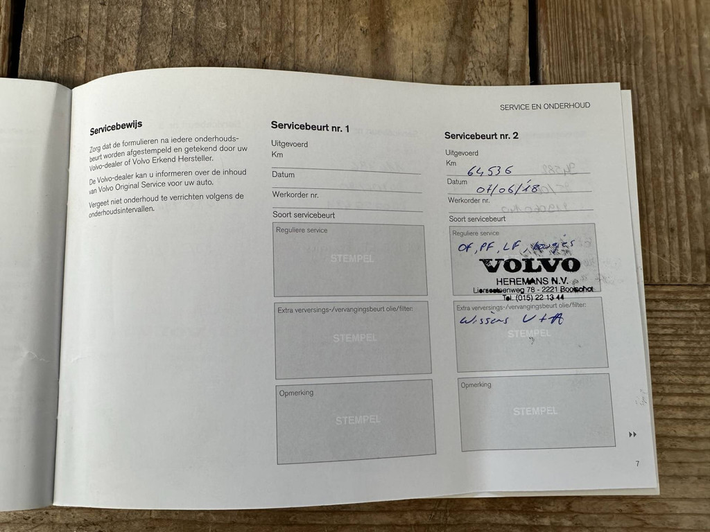 53161194-20.jpg