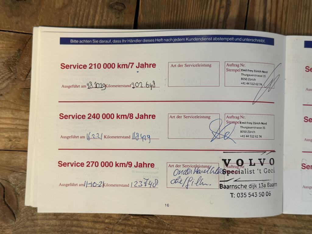 54892816-24.jpg