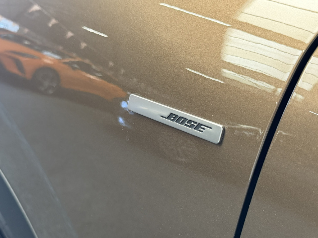 55014728-43.jpg