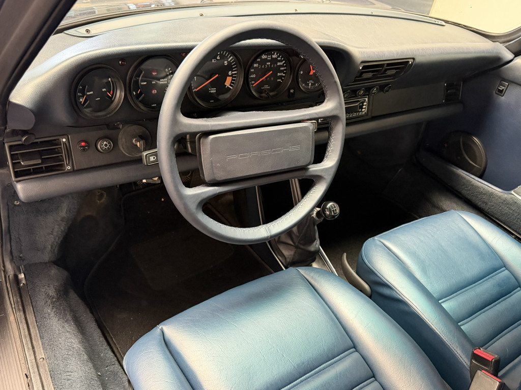 55369107-11.jpg