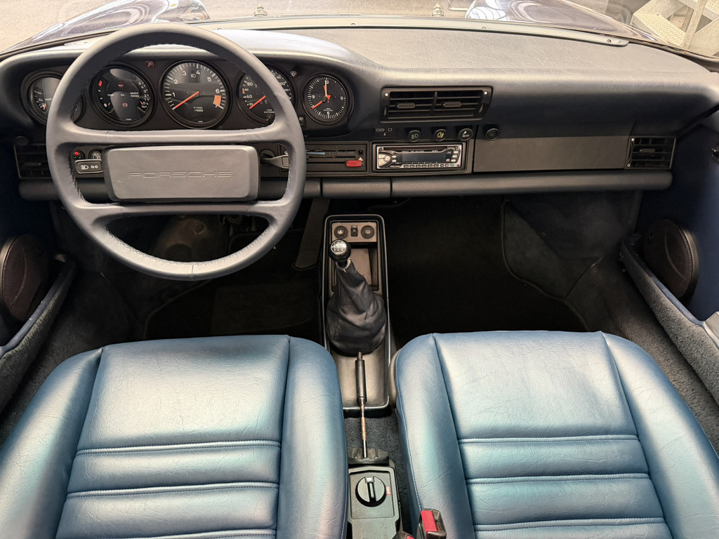 55369107-13.jpg