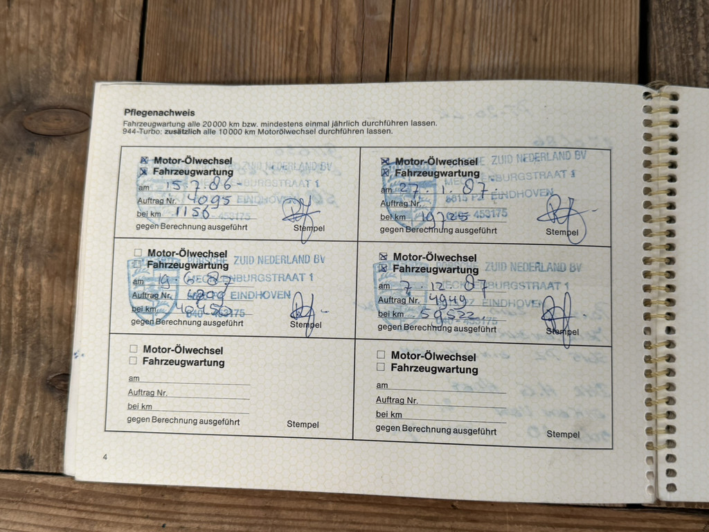 55369107-21.jpg