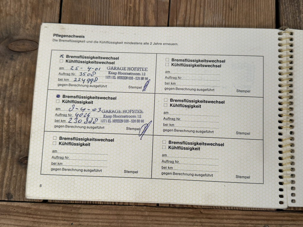55369107-25.jpg