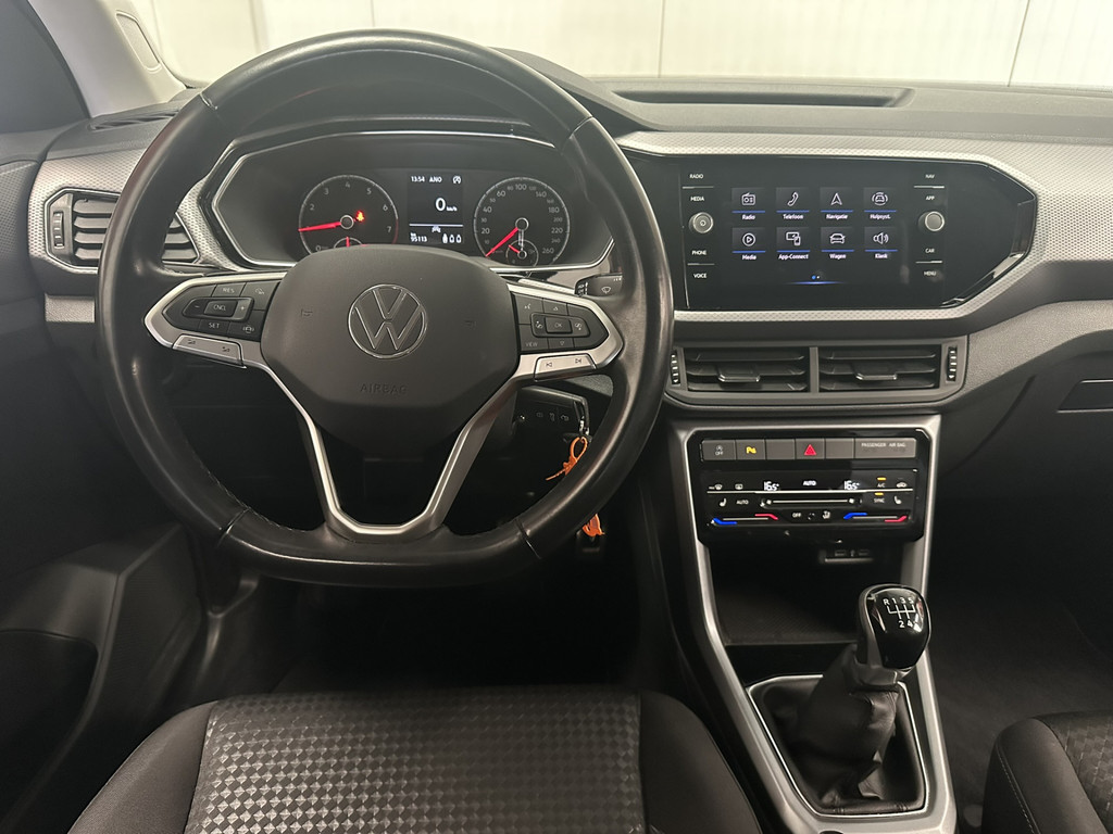 55765042-10.jpg