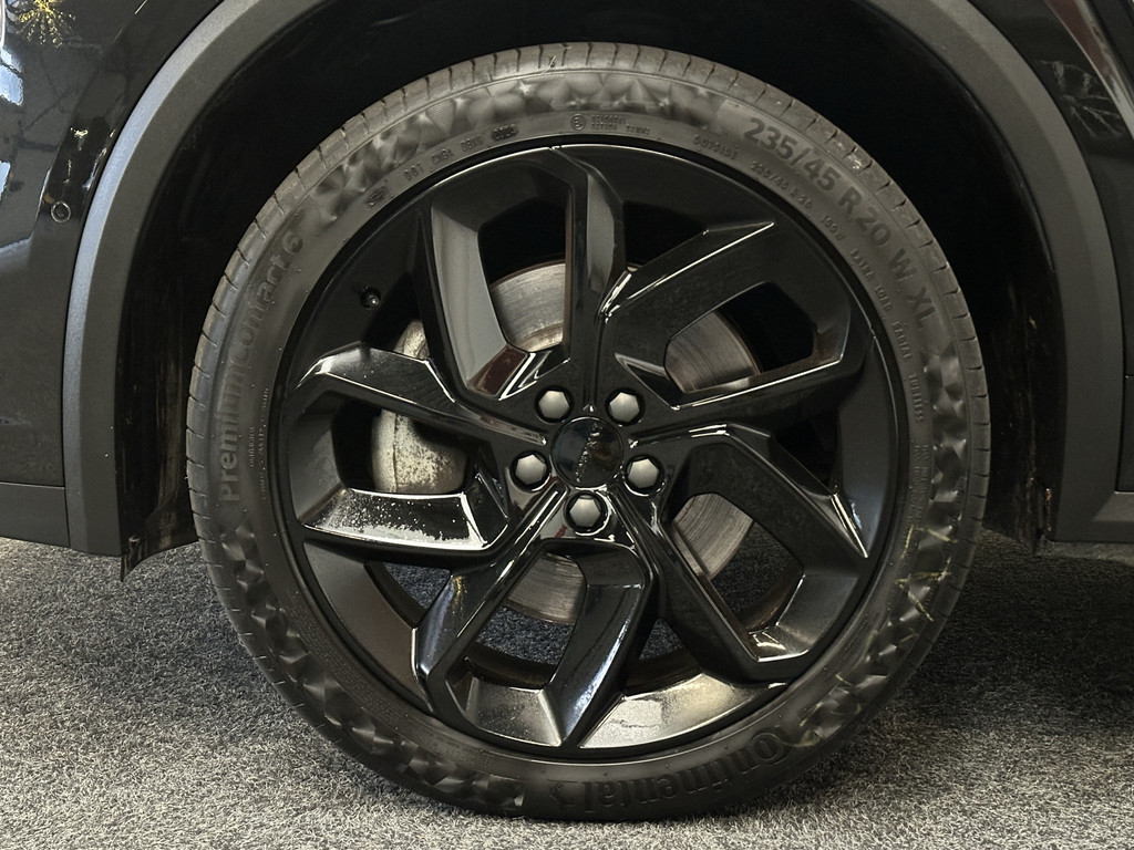 55861613-20.jpg