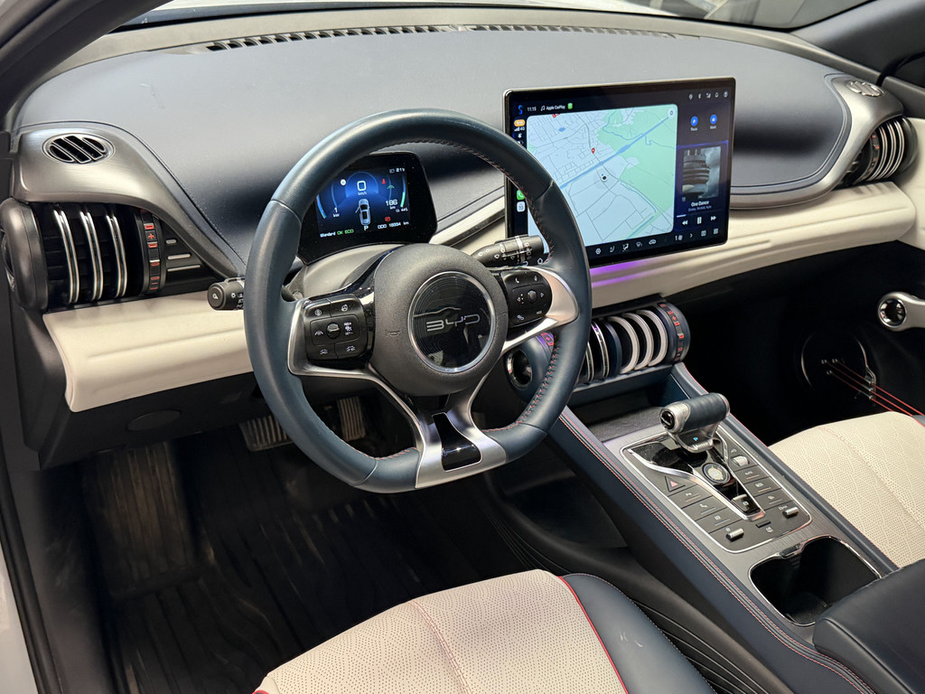 56049903-10.jpg