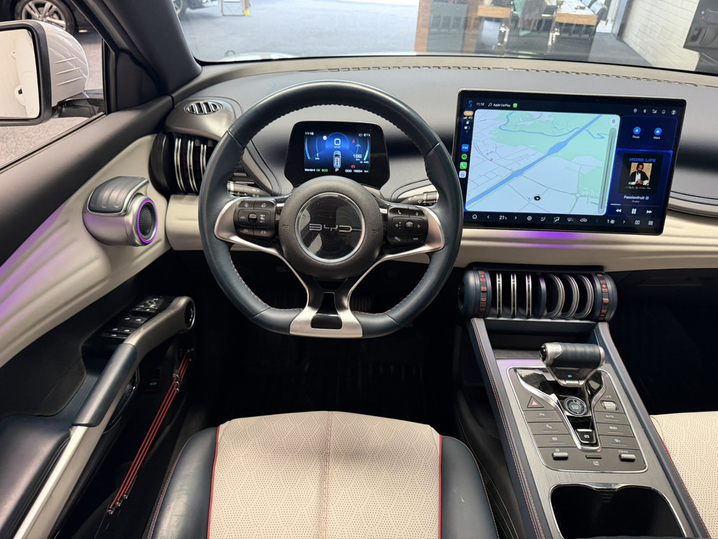 56049903-11.jpg