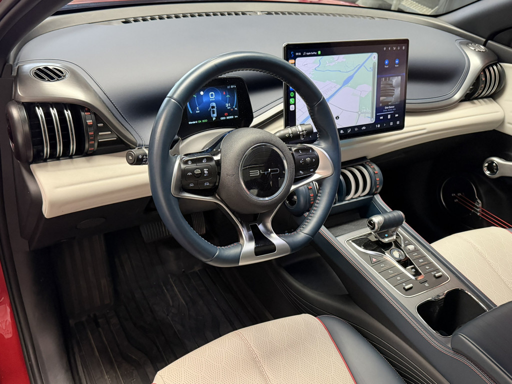 56050323-10.jpg
